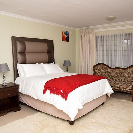Vinolux Guest House Мтата Экстерьер фото
